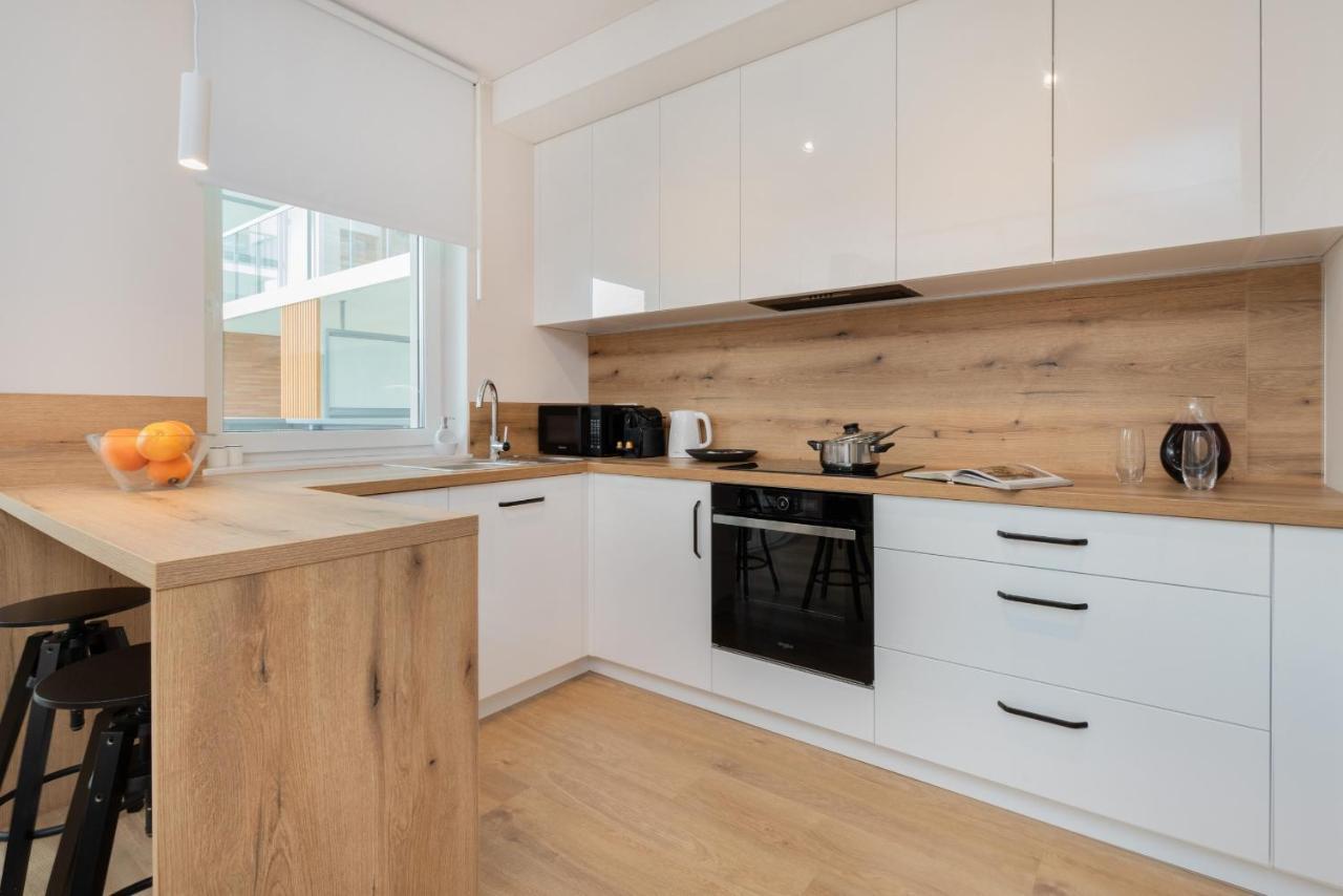 Bright & Stylish Apartment With Balcony 1,5 Km To Gdansk Main City By Noclegi Renters エクステリア 写真