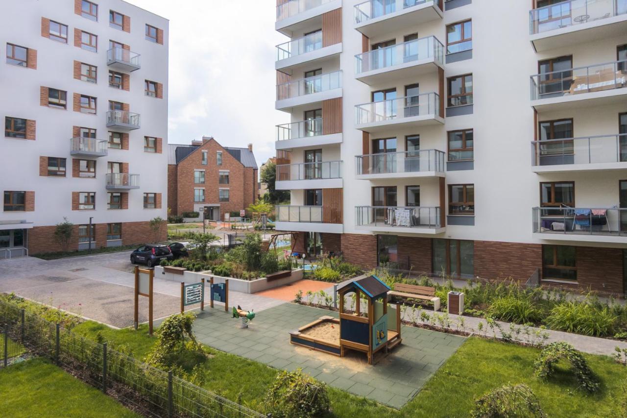 Bright & Stylish Apartment With Balcony 1,5 Km To Gdansk Main City By Noclegi Renters エクステリア 写真